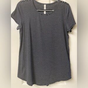 Lululemon  Black and White Striped short Sleeve Women's Top Size 10